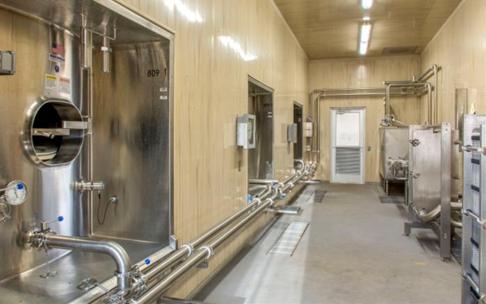 Dairy Parlor using Extrutech Interlocking Liner Panels